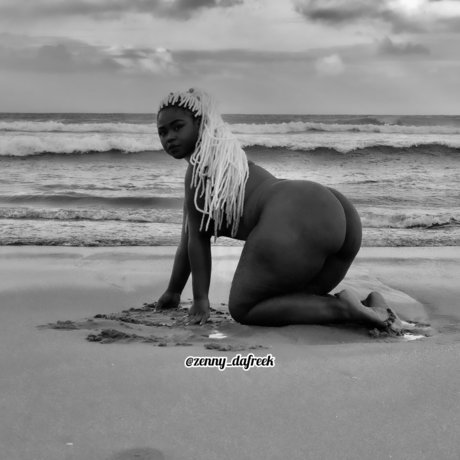 Bedd Bully pornstar nude image