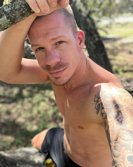 Cody Dillon pornstar erotic archive