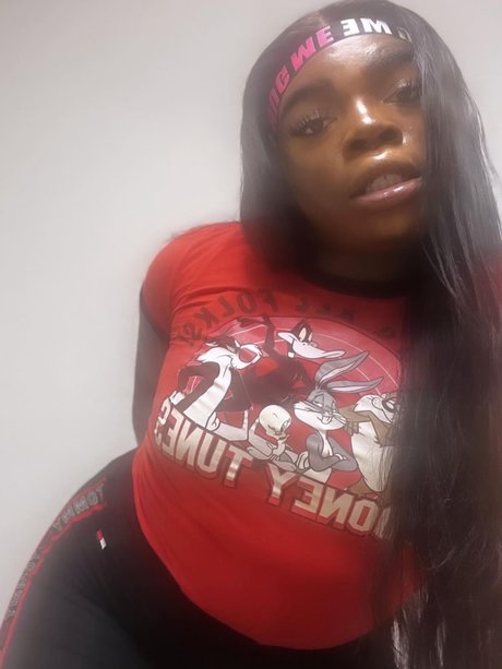 _GODDESS BLACK MADONNA_ naked actress picture