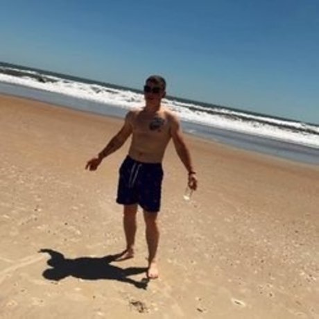 Q 50 king high quality star photos