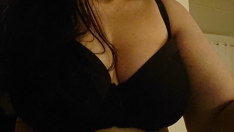 Dame1to3 naked pornstar img