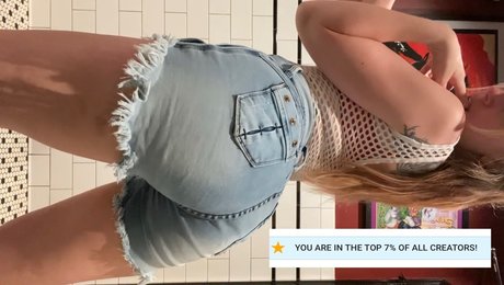 FULL VIDS ON FEED hd actress images