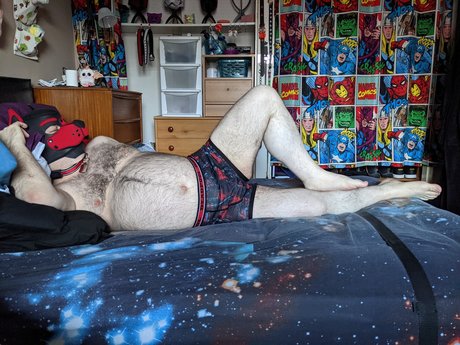 Pup Quint pornographic model photo