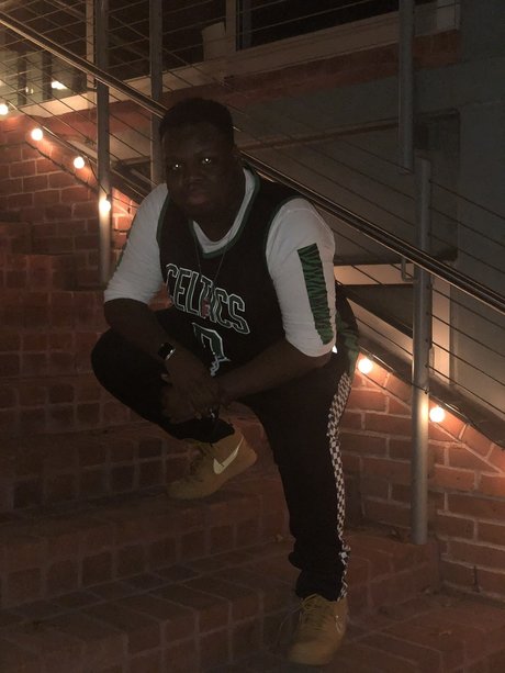 ThotimiusBiggie star nice pics