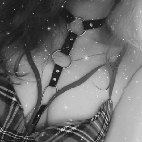 Queen Savage1129 pornographic model gallery