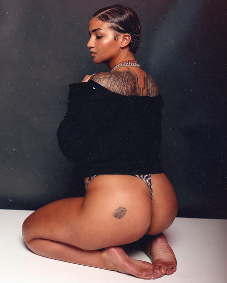 Queen Bina pornstar best archive