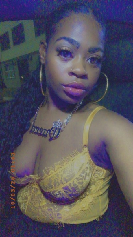 QueenJuicyyy__ high quality actress gallery