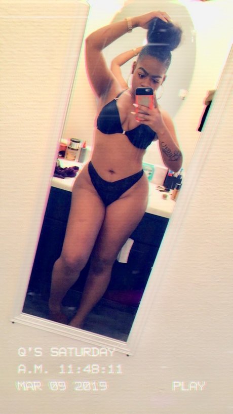 QueenJuicyyy__ pornstar high quality image