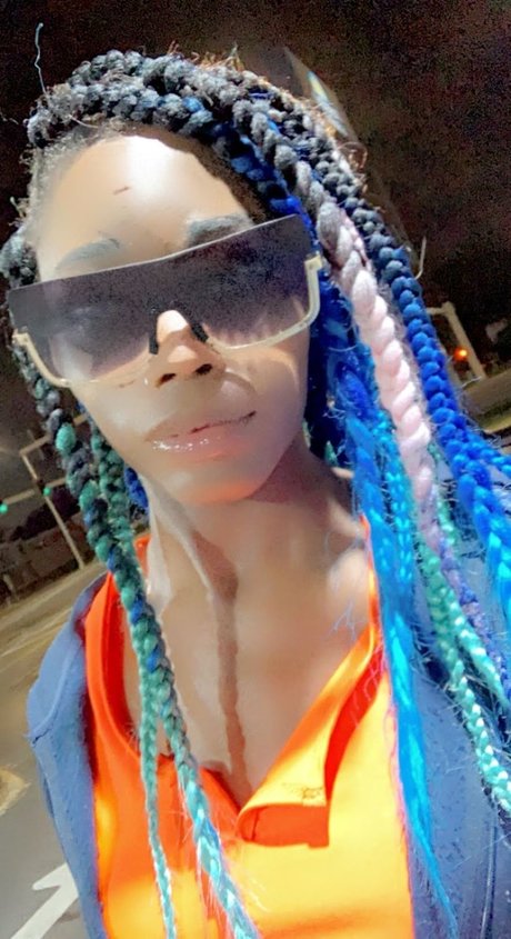 Isis Mccoy xxx actress pics