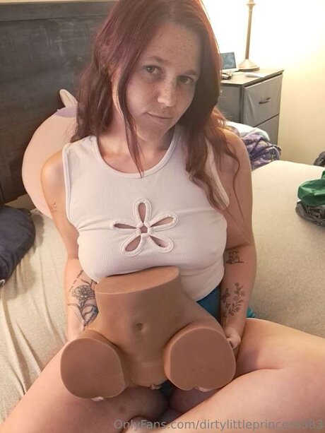 big tits midget onlyfans free naked pictures