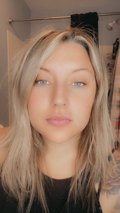 Devon Rae hd star archive