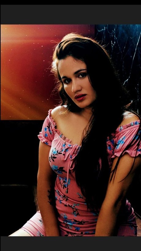 Diosidf model nice galleries