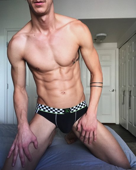 Salty Twunk pornstar pretty pics