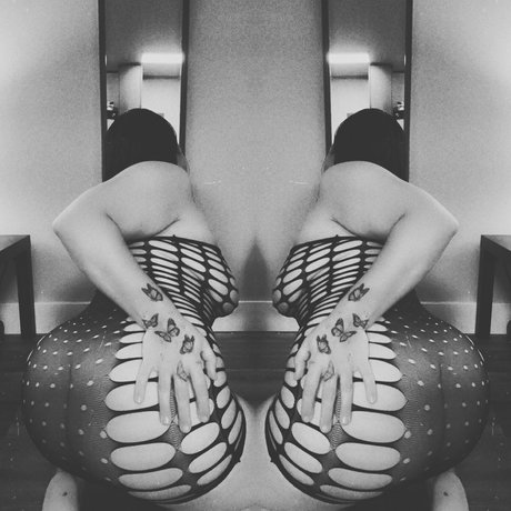 Raelynnrosexxx sex pornstar image