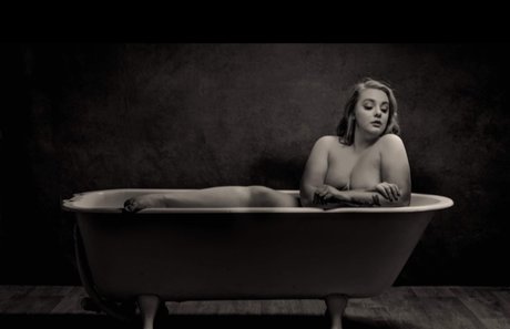 RacingDoll Big Booty amp amp Curves l pornstar hot photo