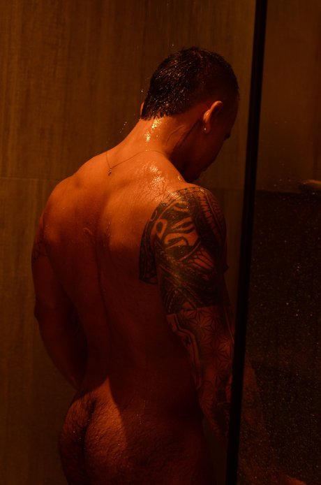 Julian Andres Carrillo hd star galleries