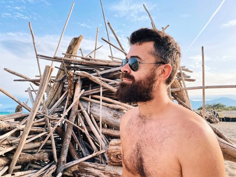 Rayan bearded model pretty img