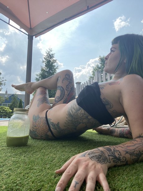 _P E A C H E_ perfect pornstar photo