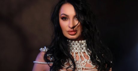 Silver Cat model exclusive pictures