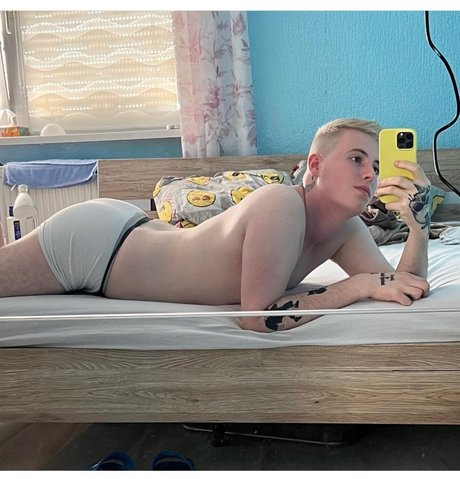 renatopirin nice actress photo