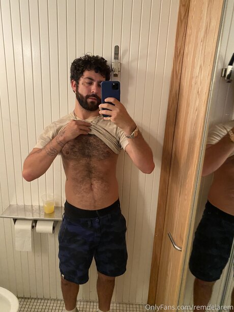 Remy Duran Premium hot actress picture