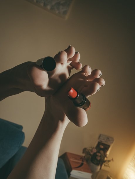 Redlips exclusive star photos