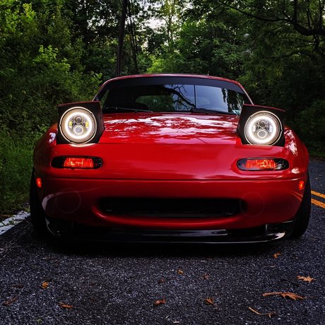 REDDOTMIATA exclusive pornstar image