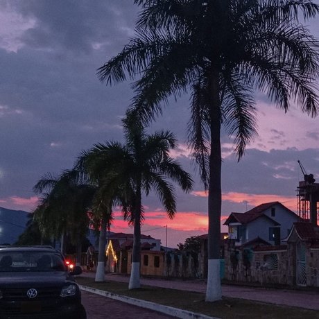 Red Aura model hd archive