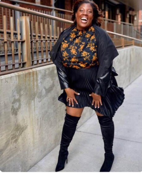 Real Talk Tina exclusive model image