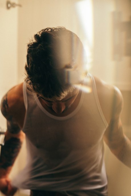 RobisRamires sexy pornstar pics