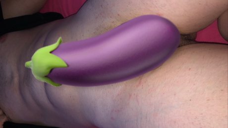 RoberSaura perfect model pictures