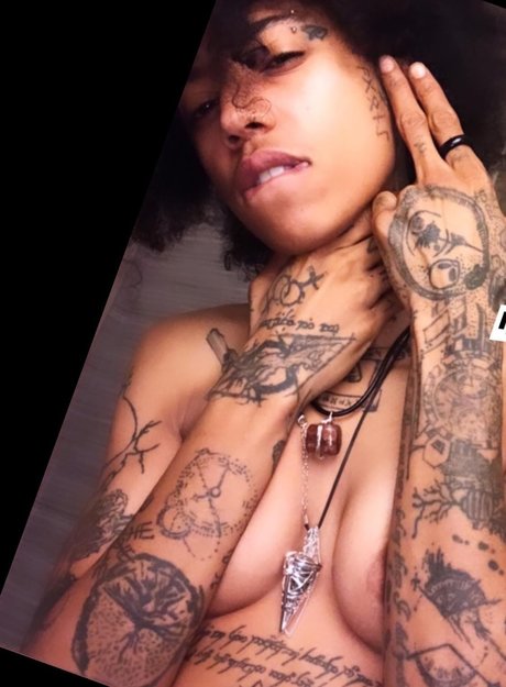 Rinnzworld pornstar exclusive image