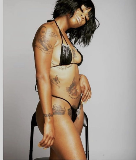 Rinah sexy star photos