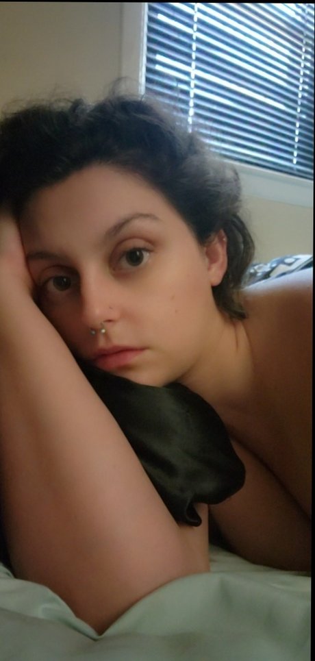 Riley Starr pornstar perfect img