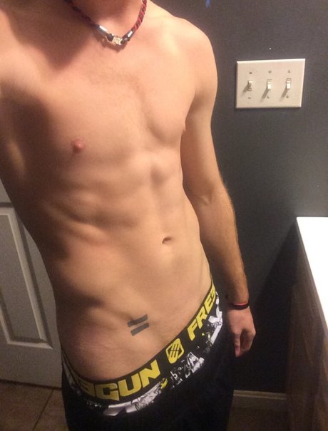 Ryan Fisher star naked photos