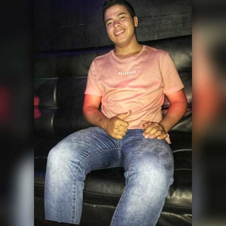 Julian Rua pretty actress picture