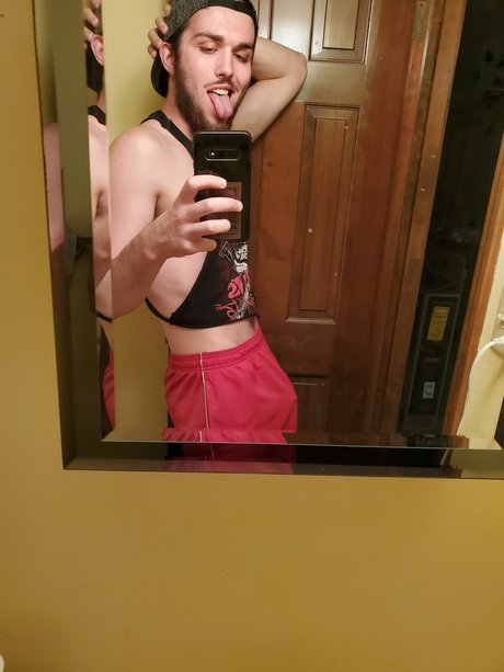 Ryan Parks adult actress pic