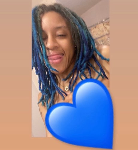 RoyalBlue model best image