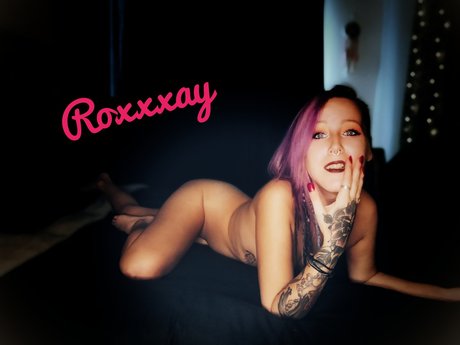 roxxxay sexy actress photo