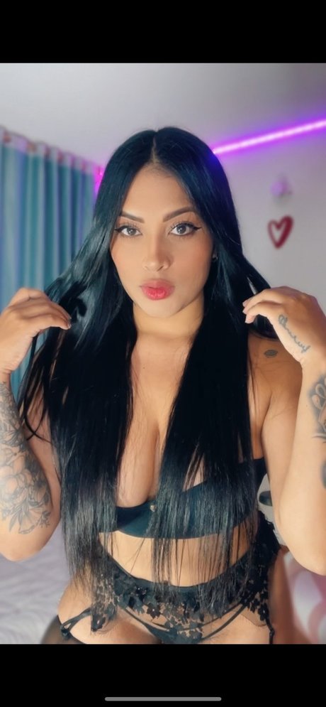 Rouze free model images