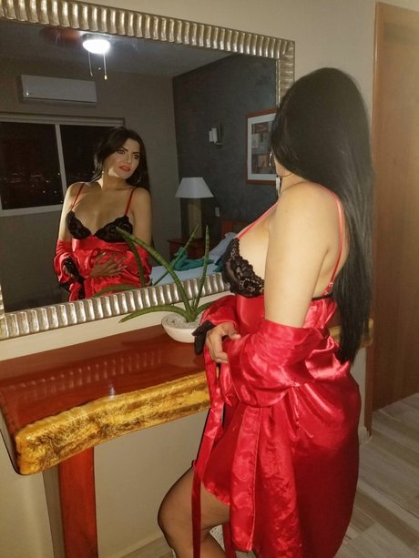 Rossina Silva erotic pornstar gallery