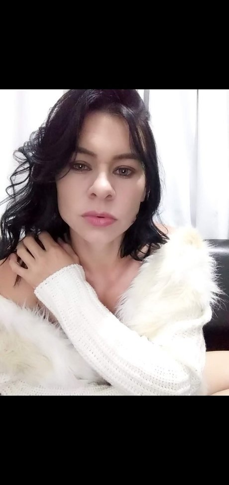 Rose veres beautiful star pictures