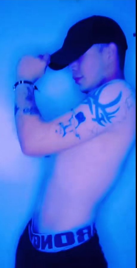 SALVADOR LANDA sex pornstar picture