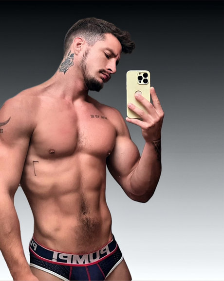 S A L V A D O R pretty pornstar picture