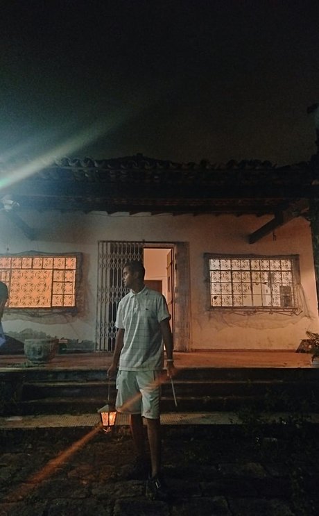 R Silva beautiful star image