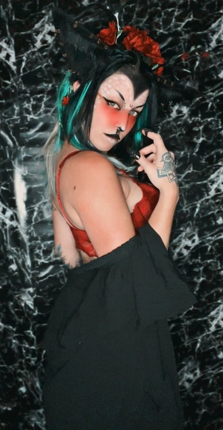 Ryynagade nudes model photo