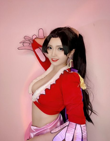 Azulachan model beautiful pictures