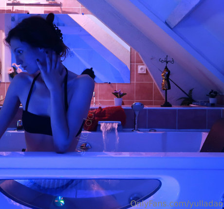 arab pawg onlyfans erotic gallery