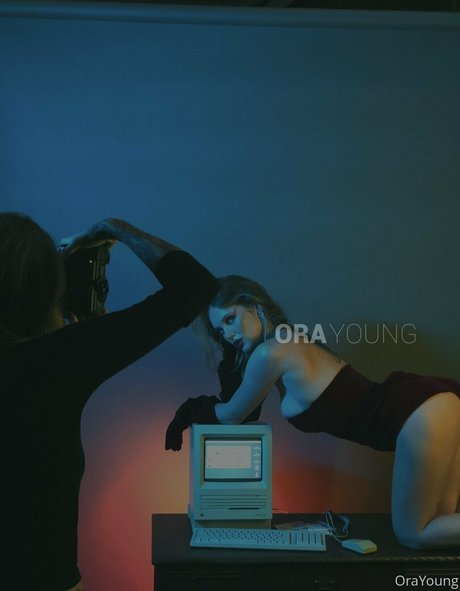 onlyora pornographic actress picture