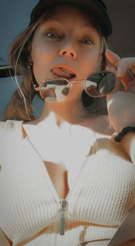 onlyora star art pics